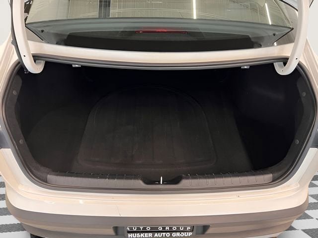 Used 2025 Kia K4 LXS FWD image 6