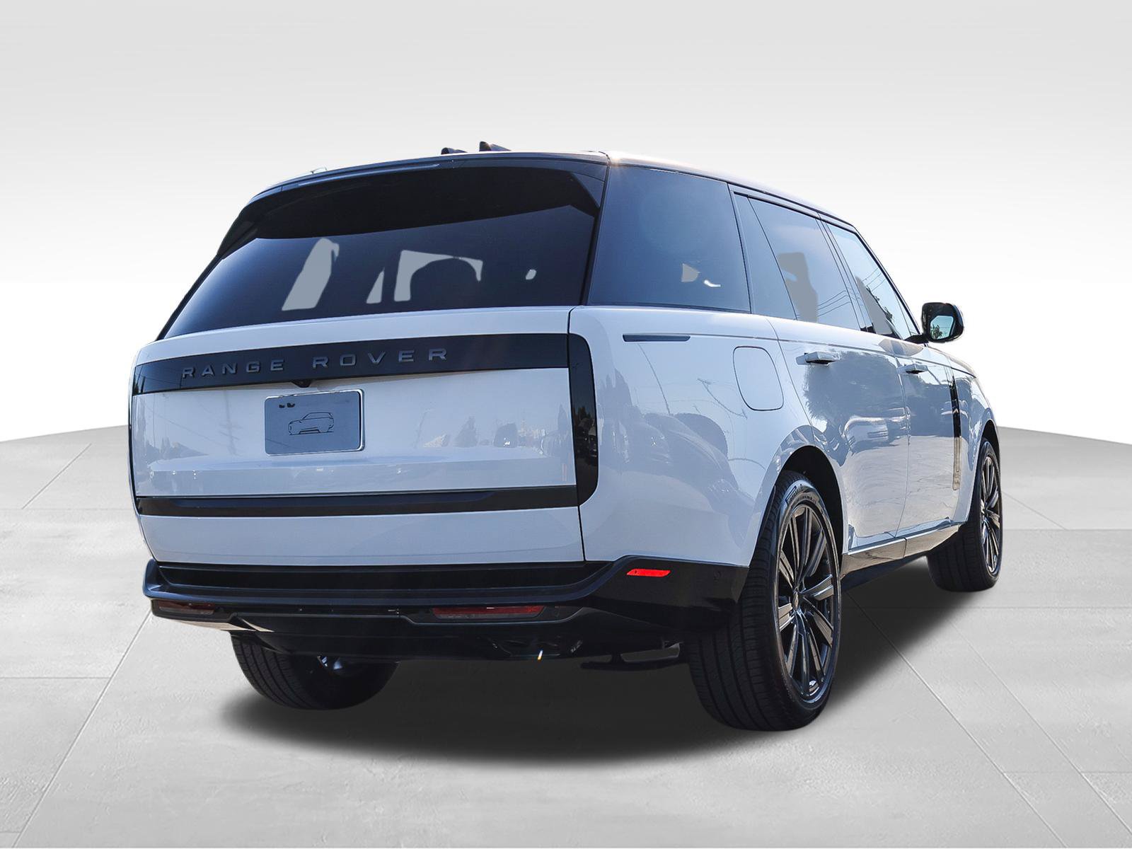 New 2027 Land Rover Range Rover Long Wheelbase SE AWD/4WD image 5