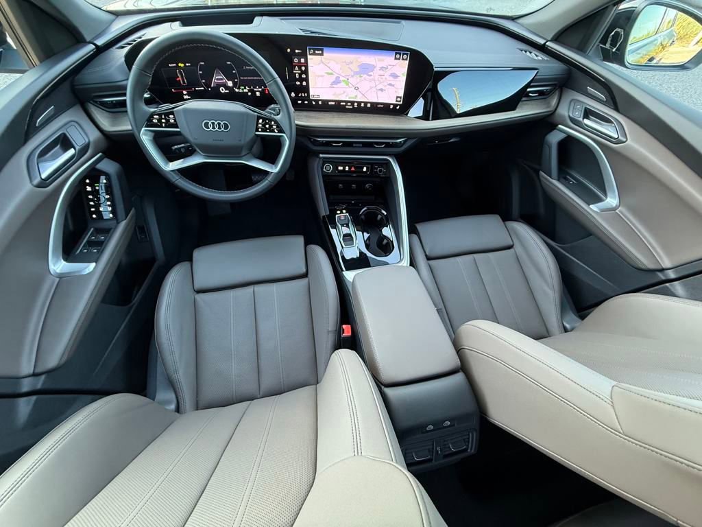 New 2025 Audi Q5 Premium Plus image 58