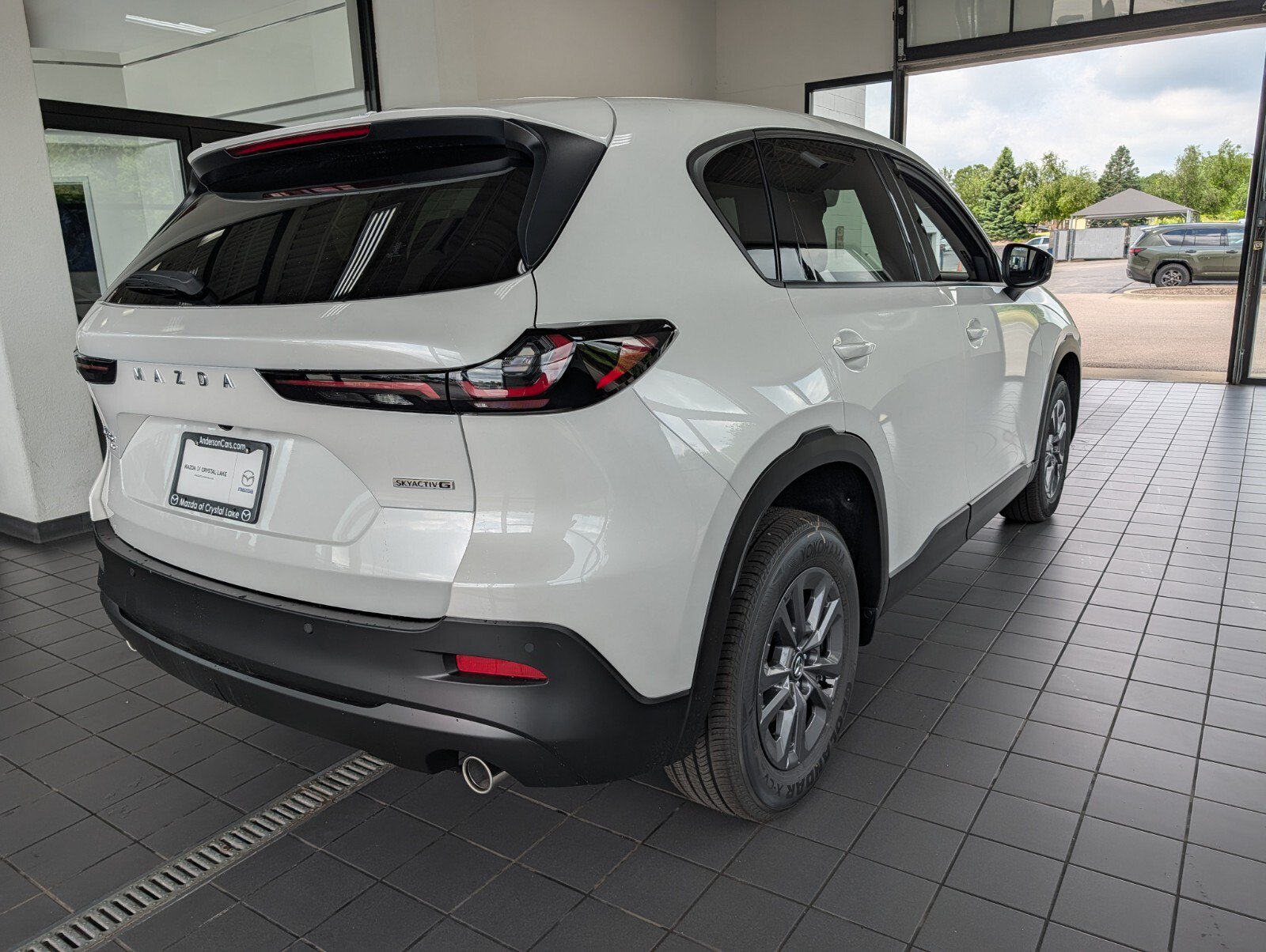 New 2026 MAZDA CX-5 Select AWD/4WD image 2