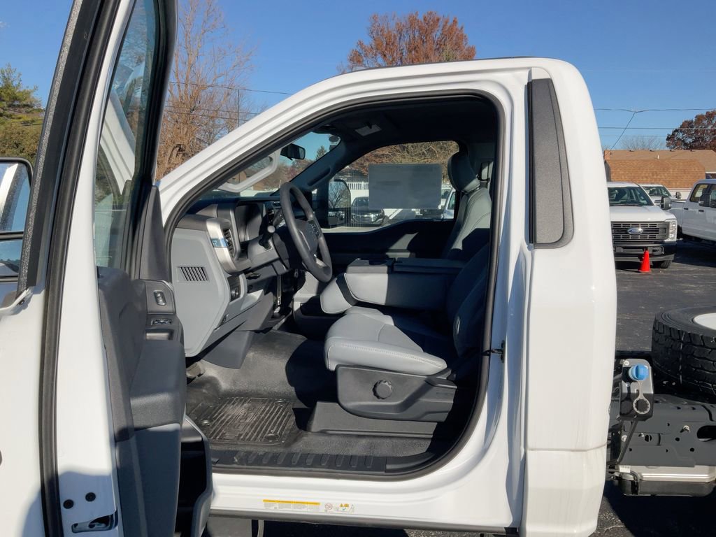 New 2024 Ford F600 4x4 Regular Cab Super Duty w/ Snow Plow Prep Package image 16