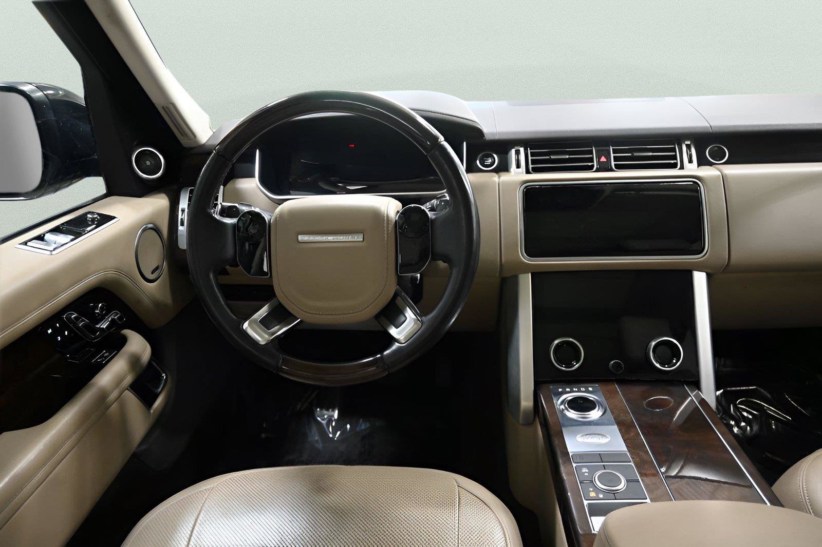 Used 2019 Land Rover Range Rover Supercharged AWD/4WD image 12