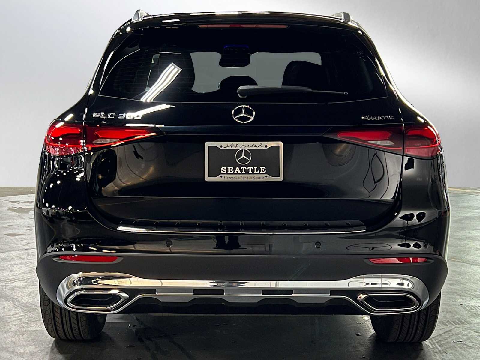 New 2025 Mercedes-Benz GLC 300 4MATIC image 6