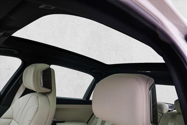 New 2026 BMW i7 xDrive60 image 11