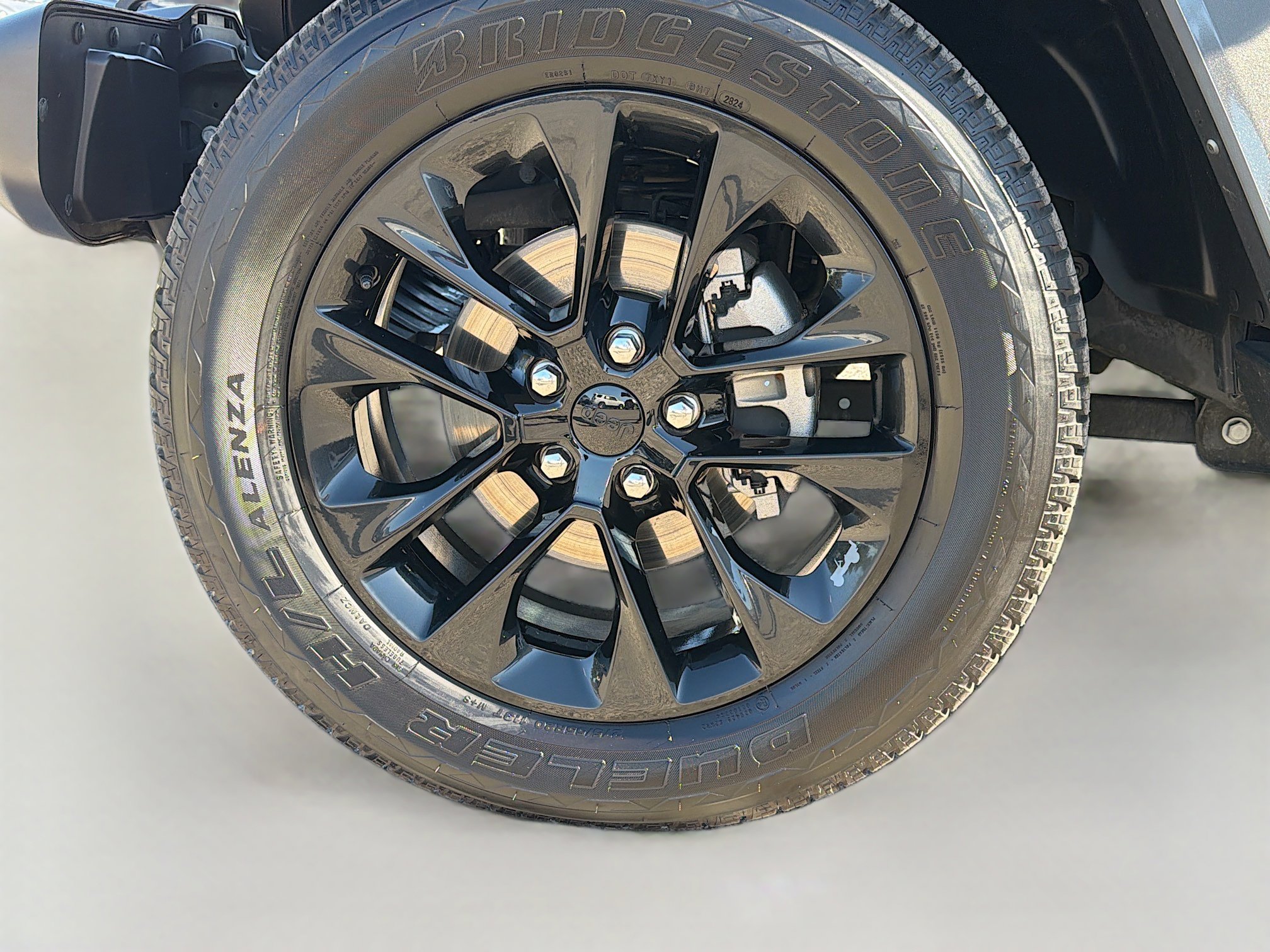 Used 2021 Jeep Wrangler Unlimited Sahara w/ Cold Weather Group image 40