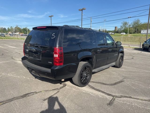 Used 2012 Chevrolet Suburban LT AWD/4WD image 8