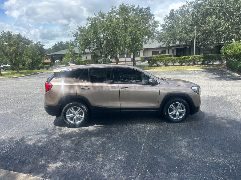 Used 2019 GMC Terrain SLE image 8
