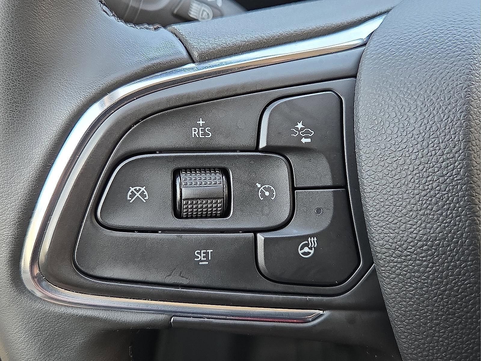 Used 2025 Buick Encore GX Sport Touring w/ Comfort Package FWD image 19