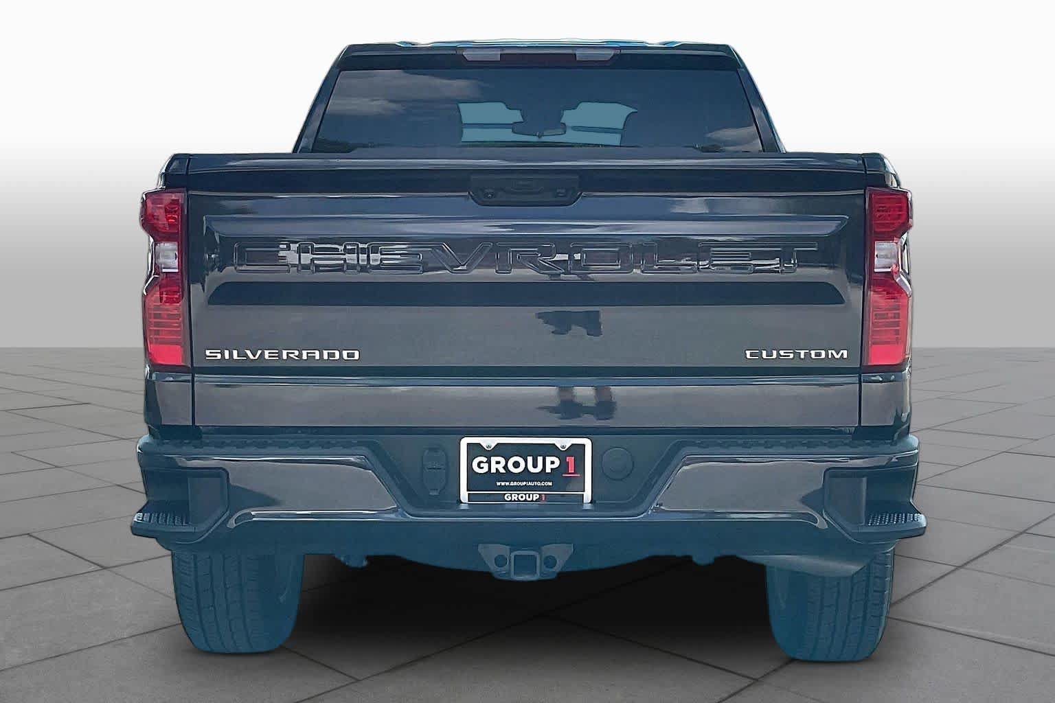 Used 2023 Chevrolet Silverado 1500 Custom RWD image 5