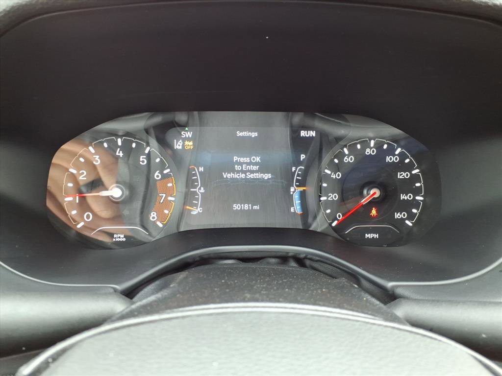 Used 2023 Jeep Compass Limited image 25