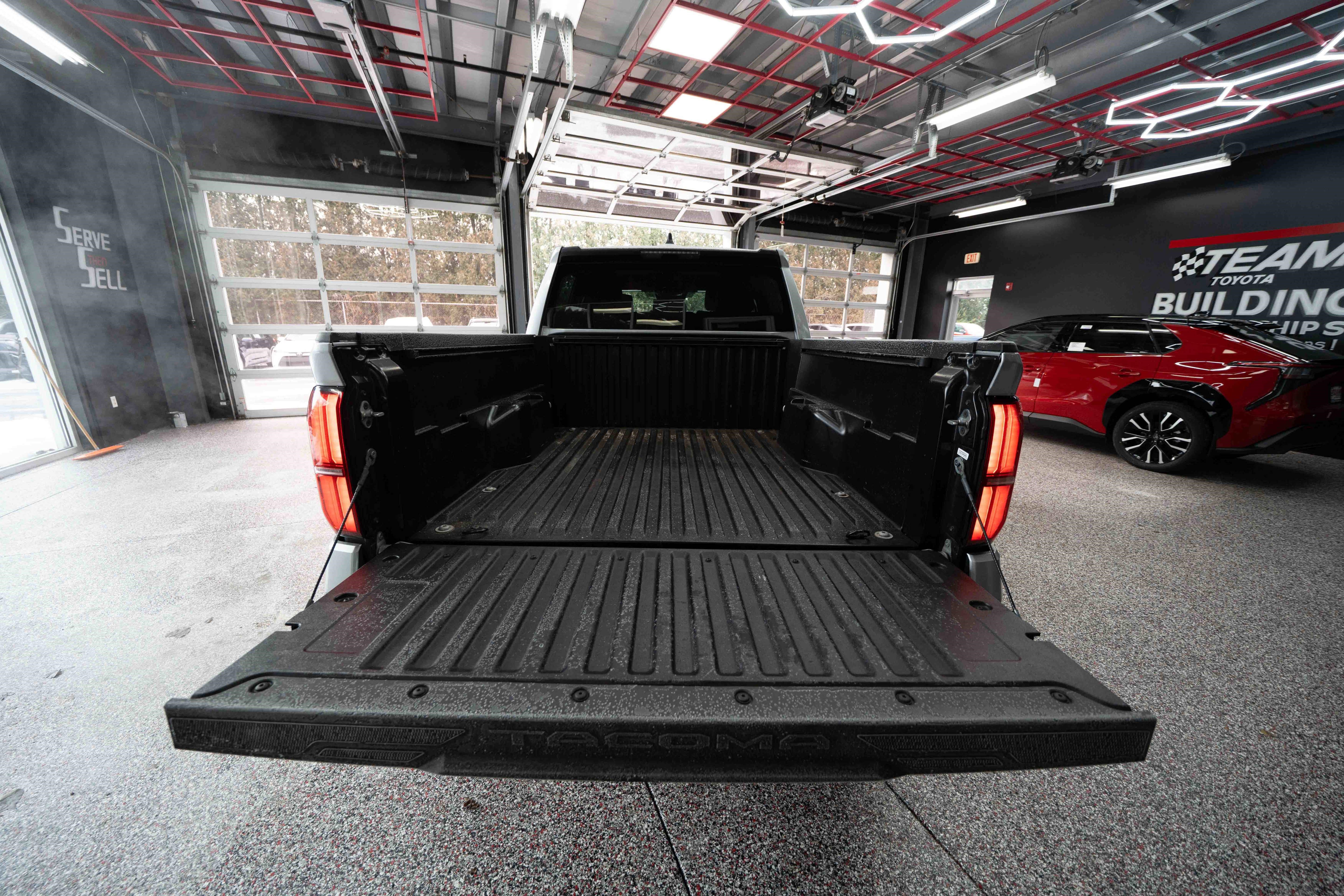 Certified 2024 Toyota Tacoma SR5 image 28