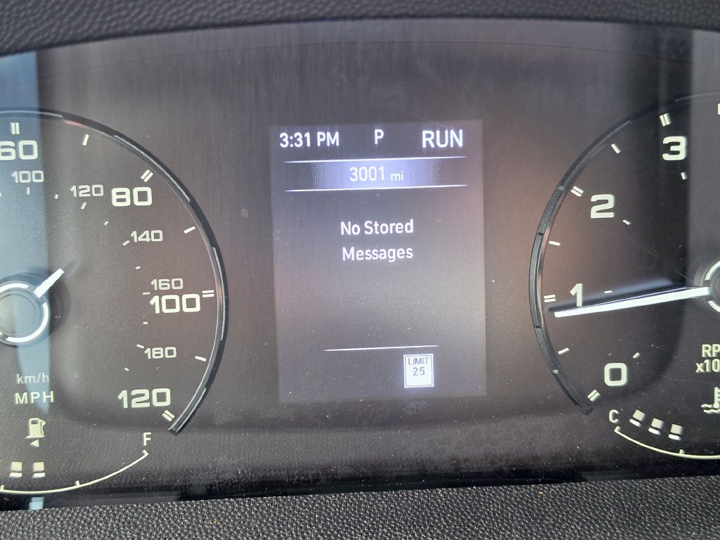 Used 2025 RAM ProMaster 1500 FWD image 9