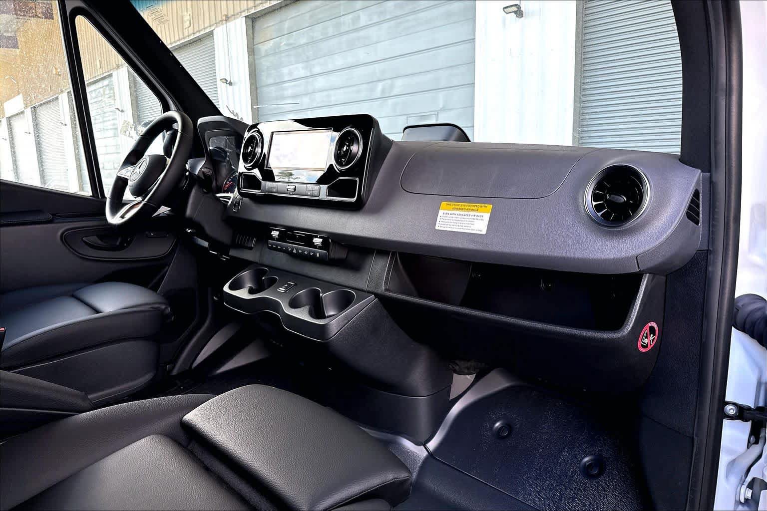 New 2026 Mercedes-Benz Sprinter 2500 image 11