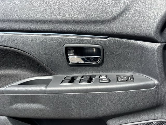 New 2027 Mitsubishi Outlander Sport FWD image 17