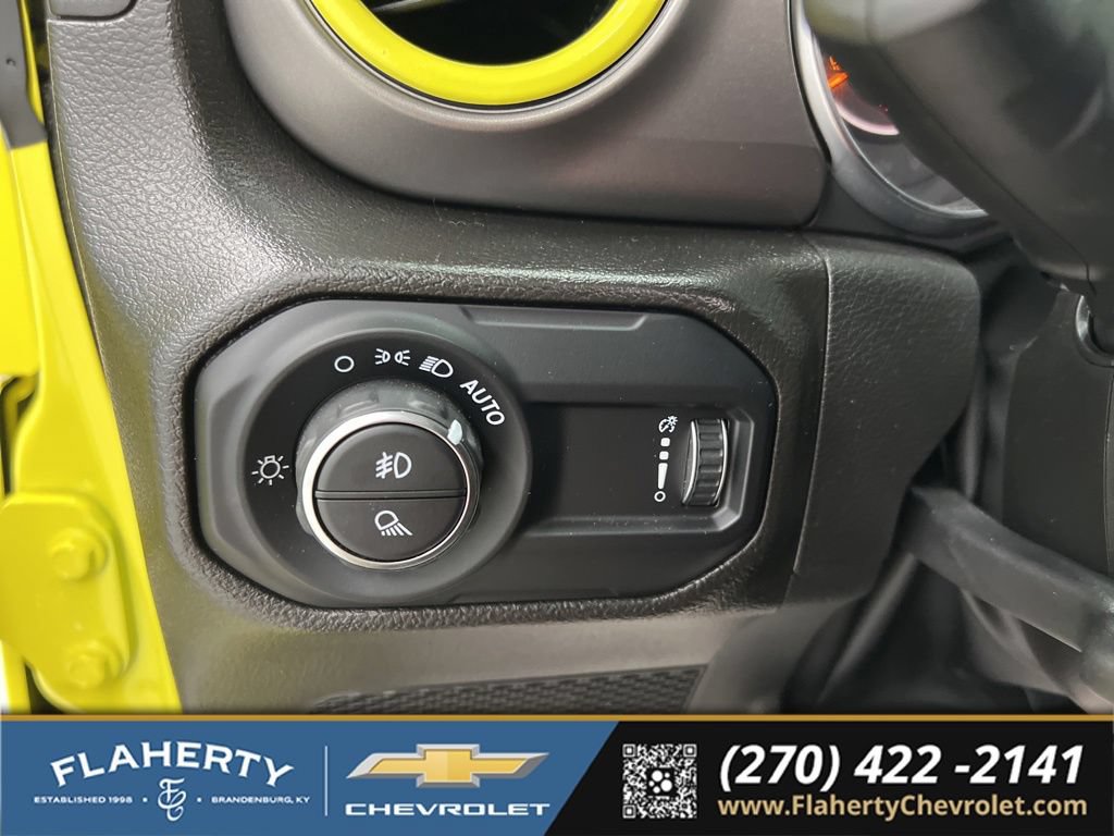 Used 2023 Jeep Gladiator Sport AWD/4WD image 23