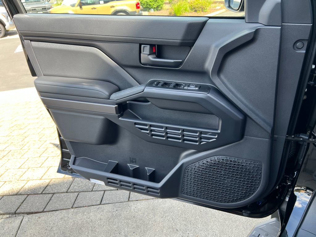 New 2026 Toyota 4Runner SR5 RWD image 12