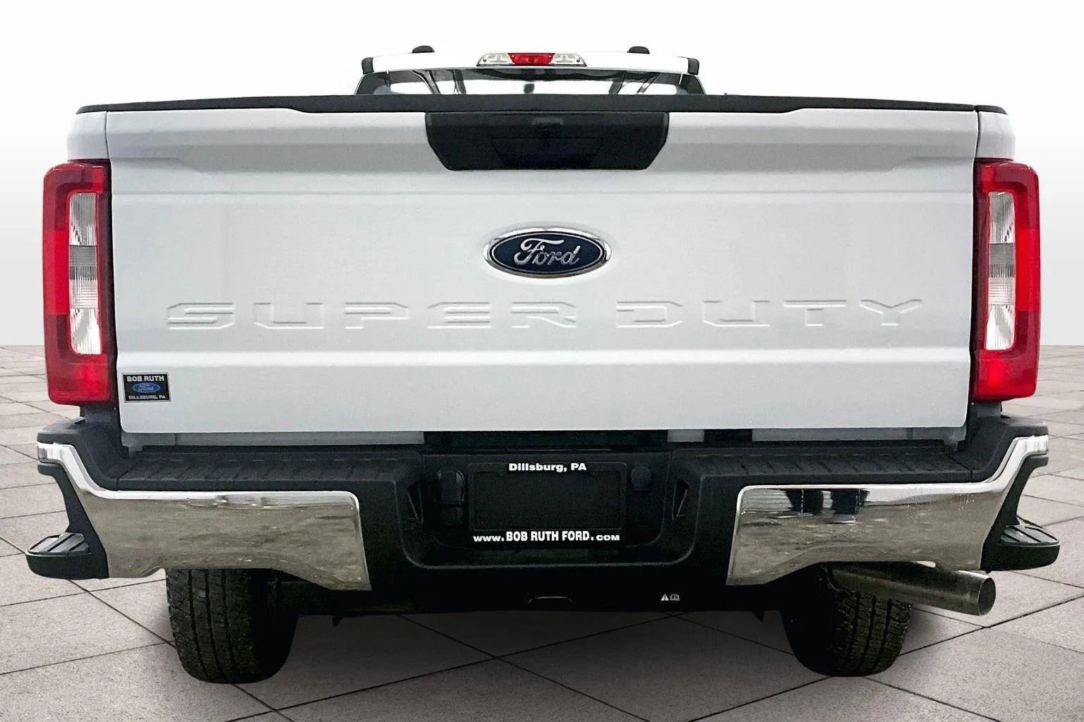 New 2026 Ford F250 XL w/ XL Chrome Package image 4