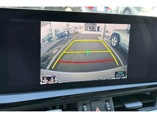 Certified 2022 Lexus ES 300h w/ Premium Package FWD image 19