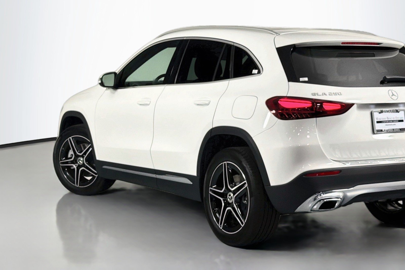 New 2026 Mercedes-Benz GLA 250 image 10