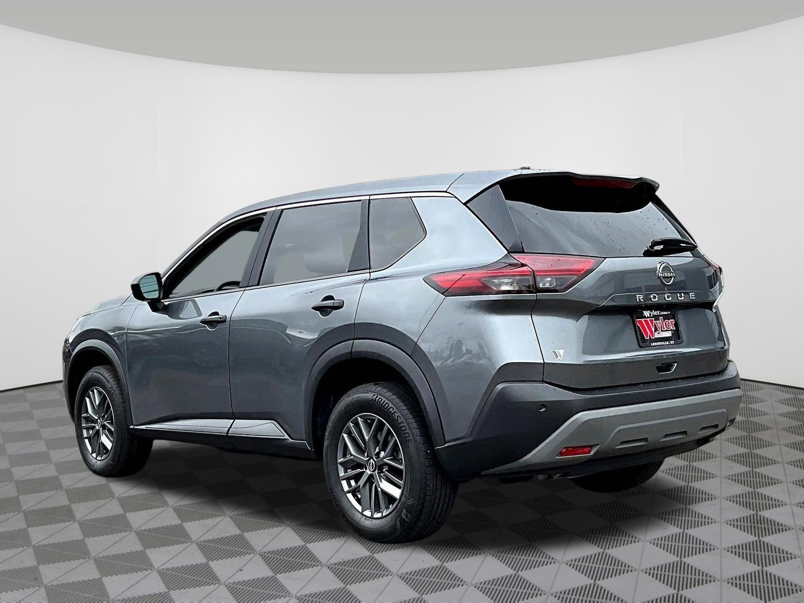Certified 2023 Nissan Rogue S FWD image 4