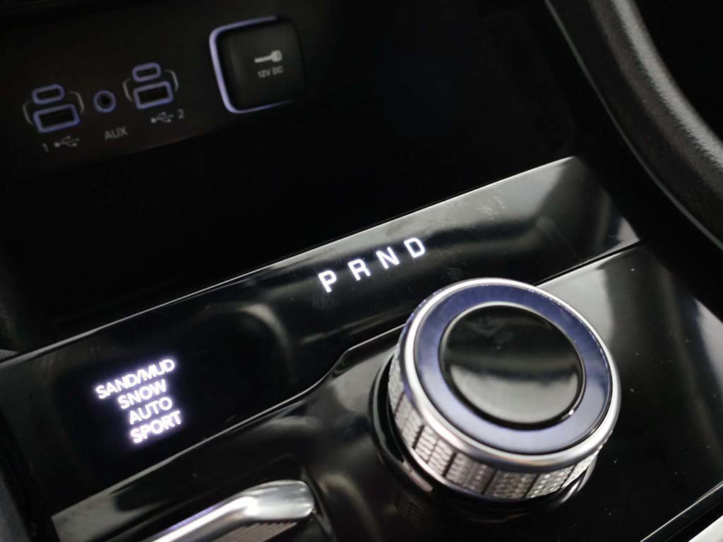 Used 2023 Jeep Grand Cherokee Limited AWD/4WD image 55