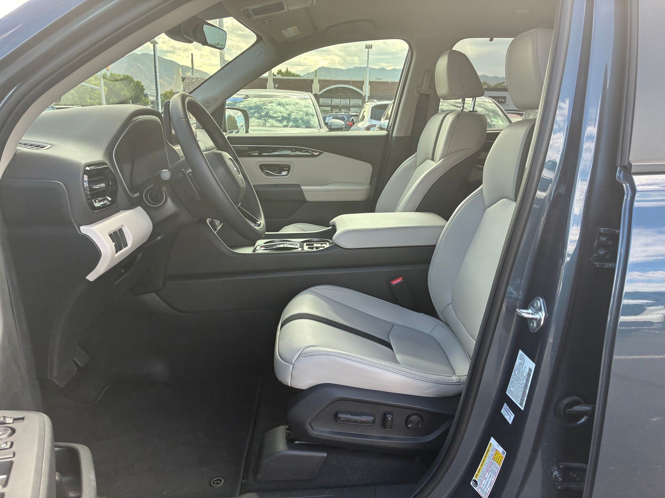 Used 2026 Honda Pilot EX-L image 17