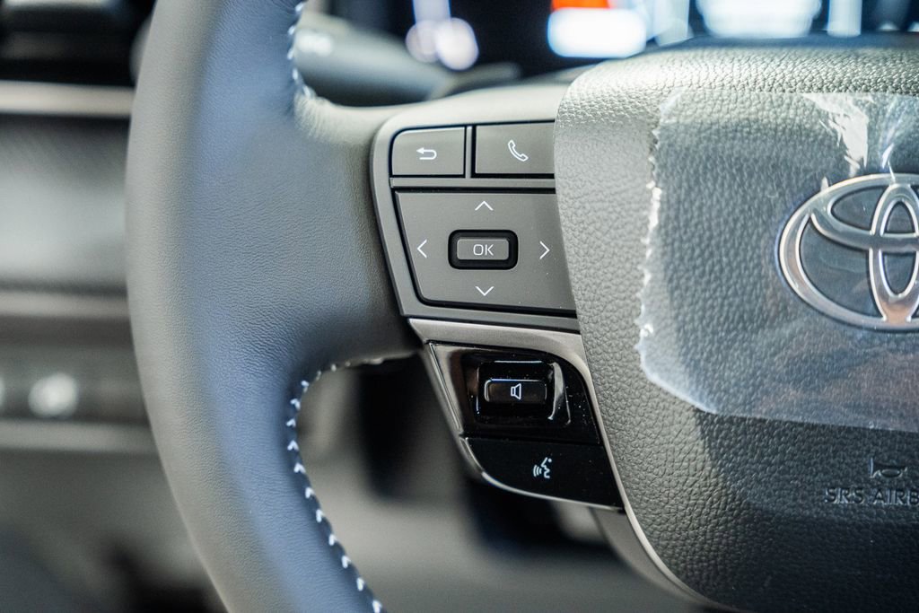 New 2026 Toyota Camry SE image 26