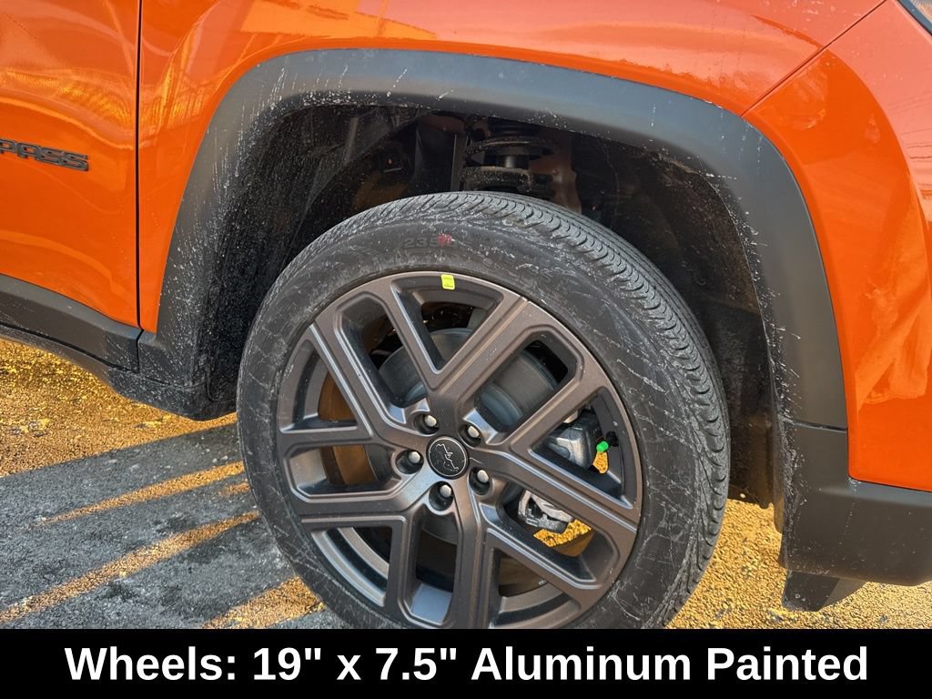 New 2026 Jeep Compass Limited AWD/4WD image 11