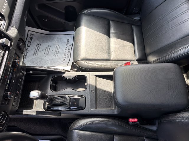 Used 2022 Nissan Frontier PRO-4X w/ Pro-4X Premium Package AWD/4WD image 27