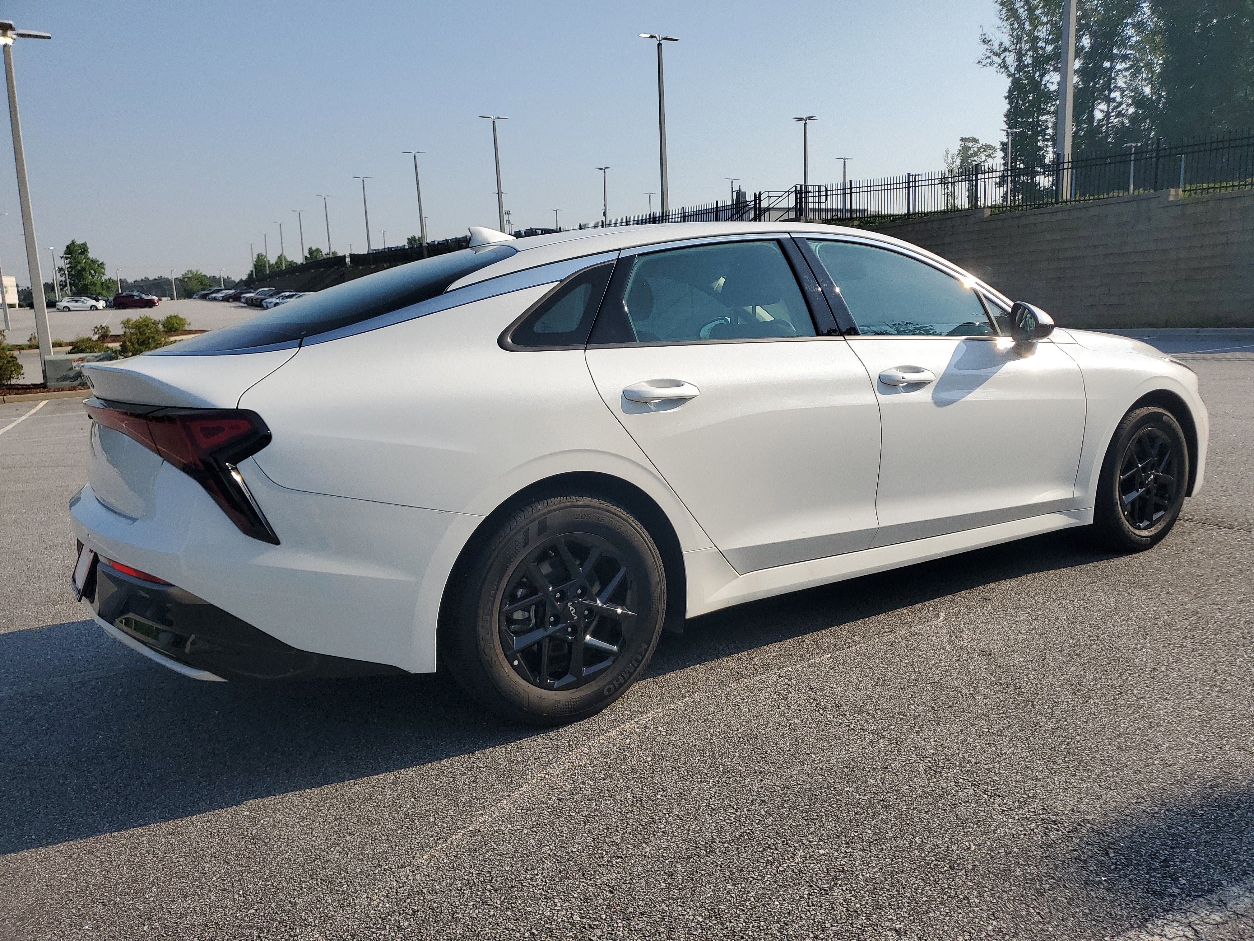 Used 2025 Kia K5 LXS FWD image 6