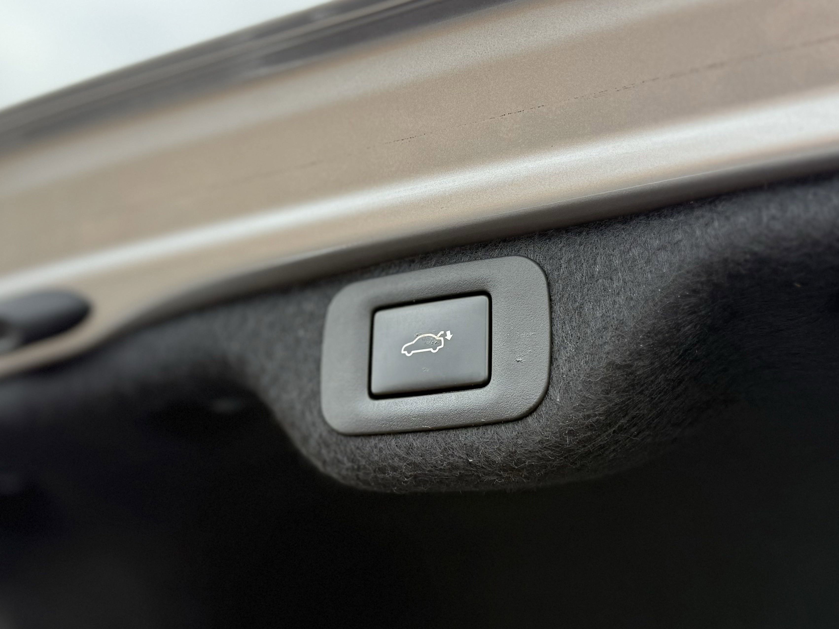 Used 2019 Lexus ES 350 Luxury image 34