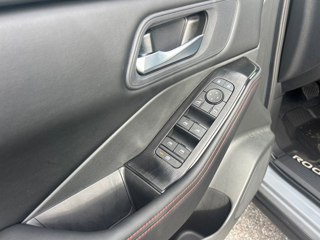 New 2026 Nissan Rogue SV image 17