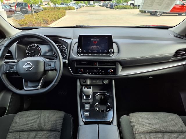 Used 2025 Nissan Rogue SV FWD image 20
