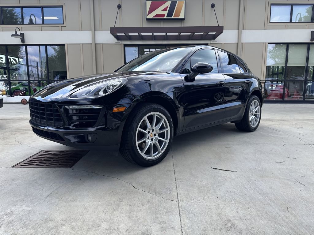 Used 2017 Porsche Macan image 1