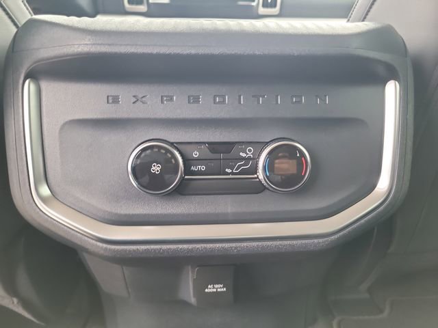 New 2026 Ford Expedition Max Active RWD image 19