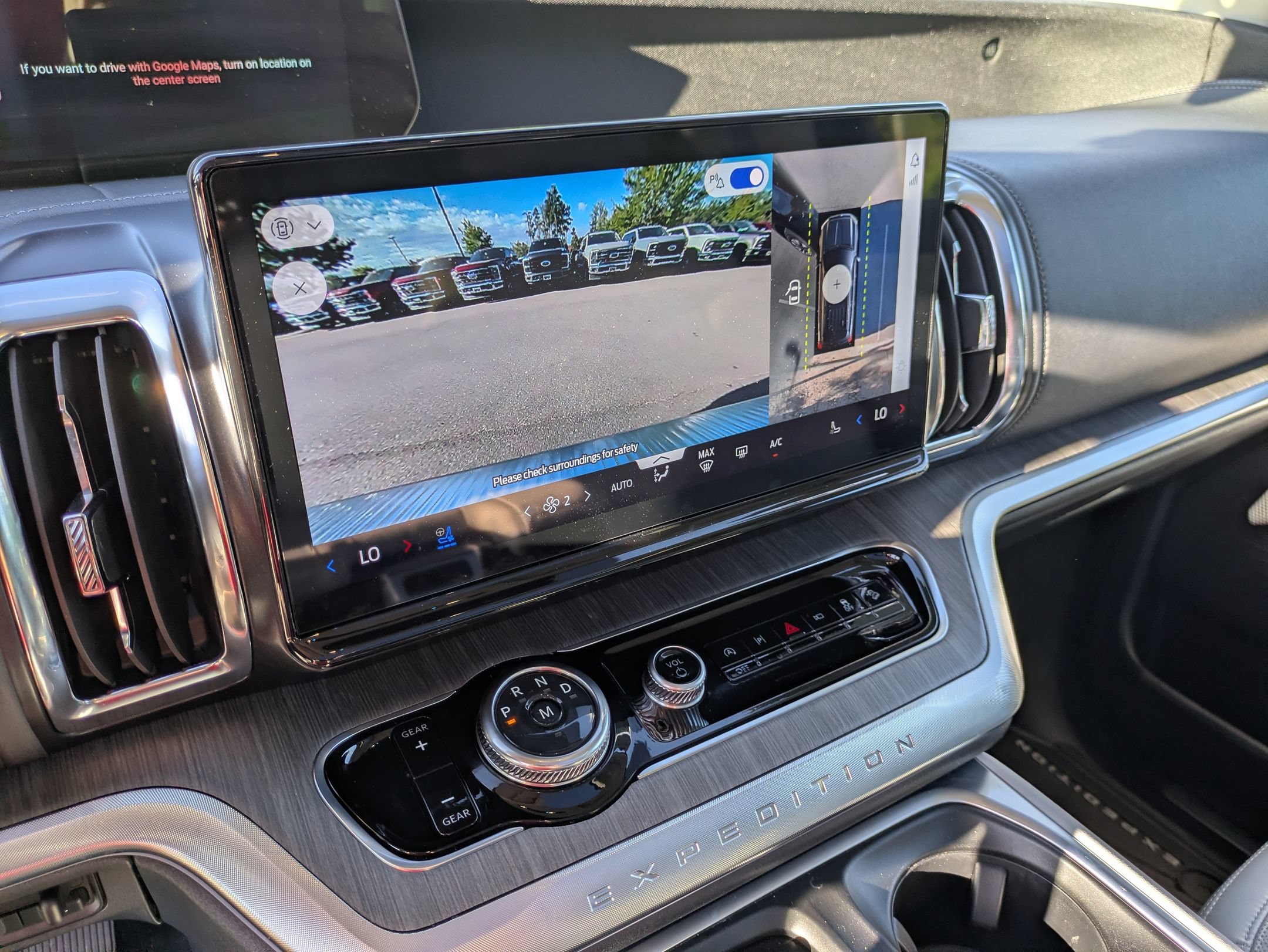 Certified 2025 Ford Expedition Max Platinum w/ Platinum Ultimate Package AWD/4WD image 23