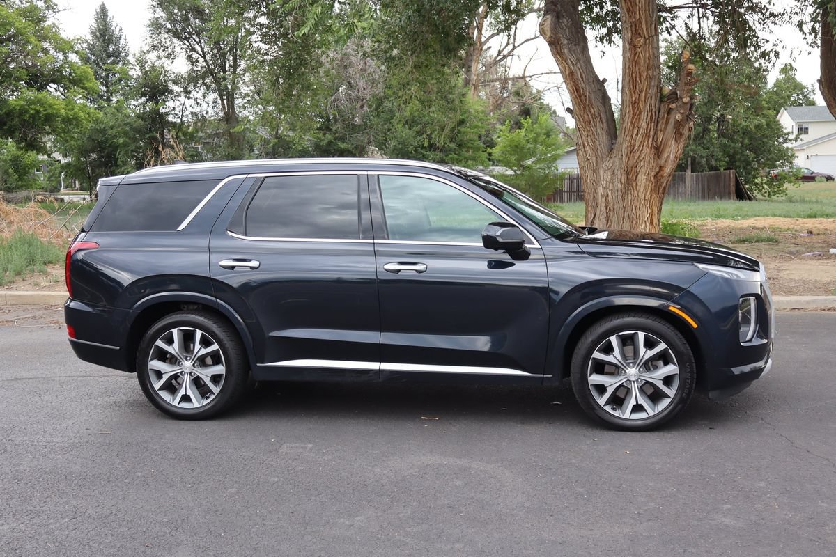 Used 2022 Hyundai Palisade Limited AWD/4WD image 3