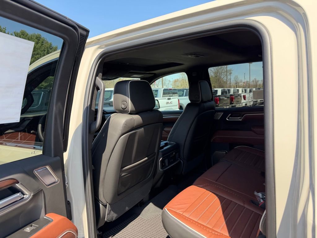 New 2026 GMC Sierra 1500 Denali Ultimate AWD/4WD image 11