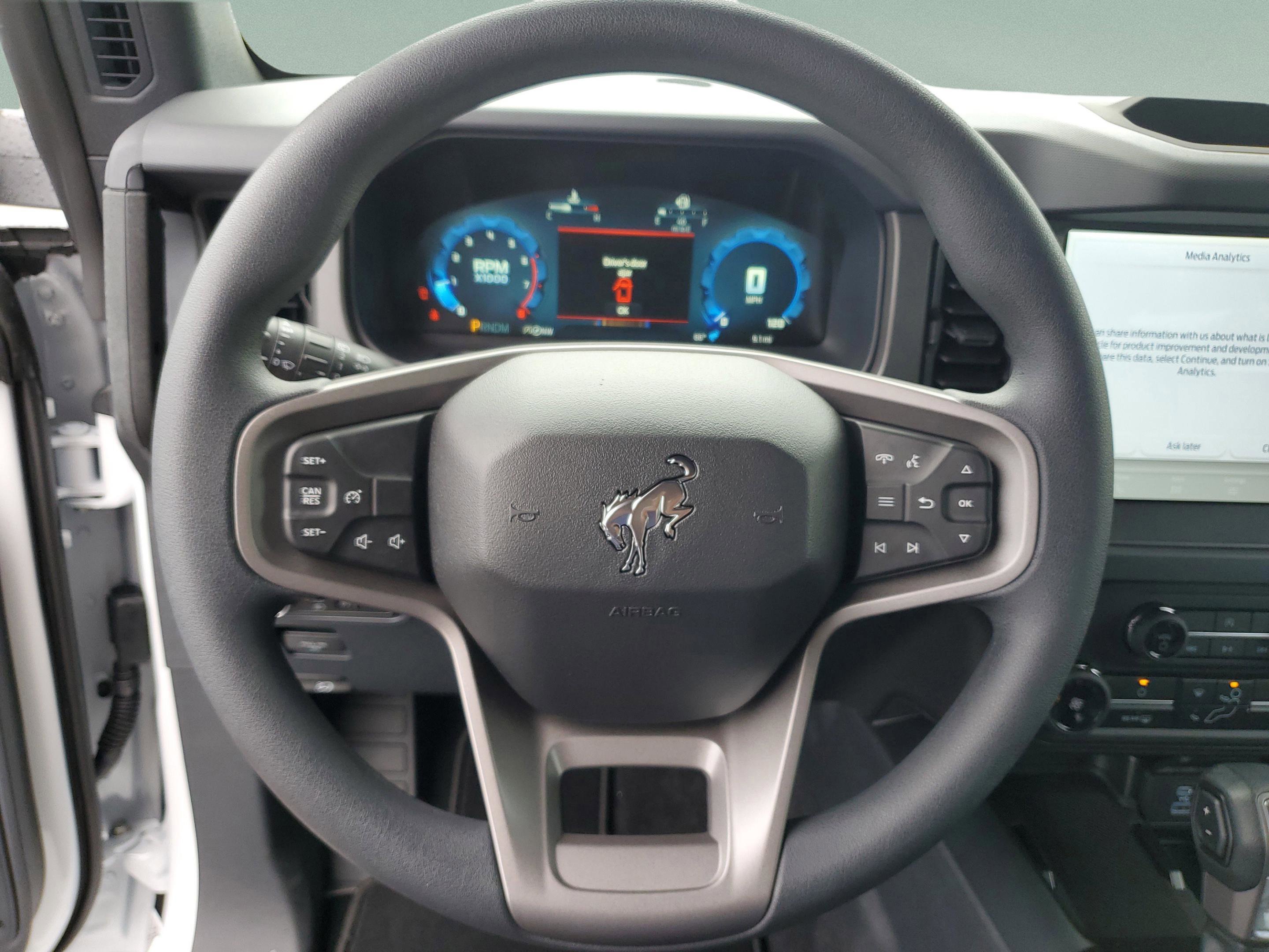 New 2025 Ford Bronco 4-Door image 22