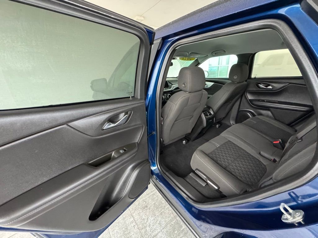 Used 2022 Chevrolet Blazer LT image 19