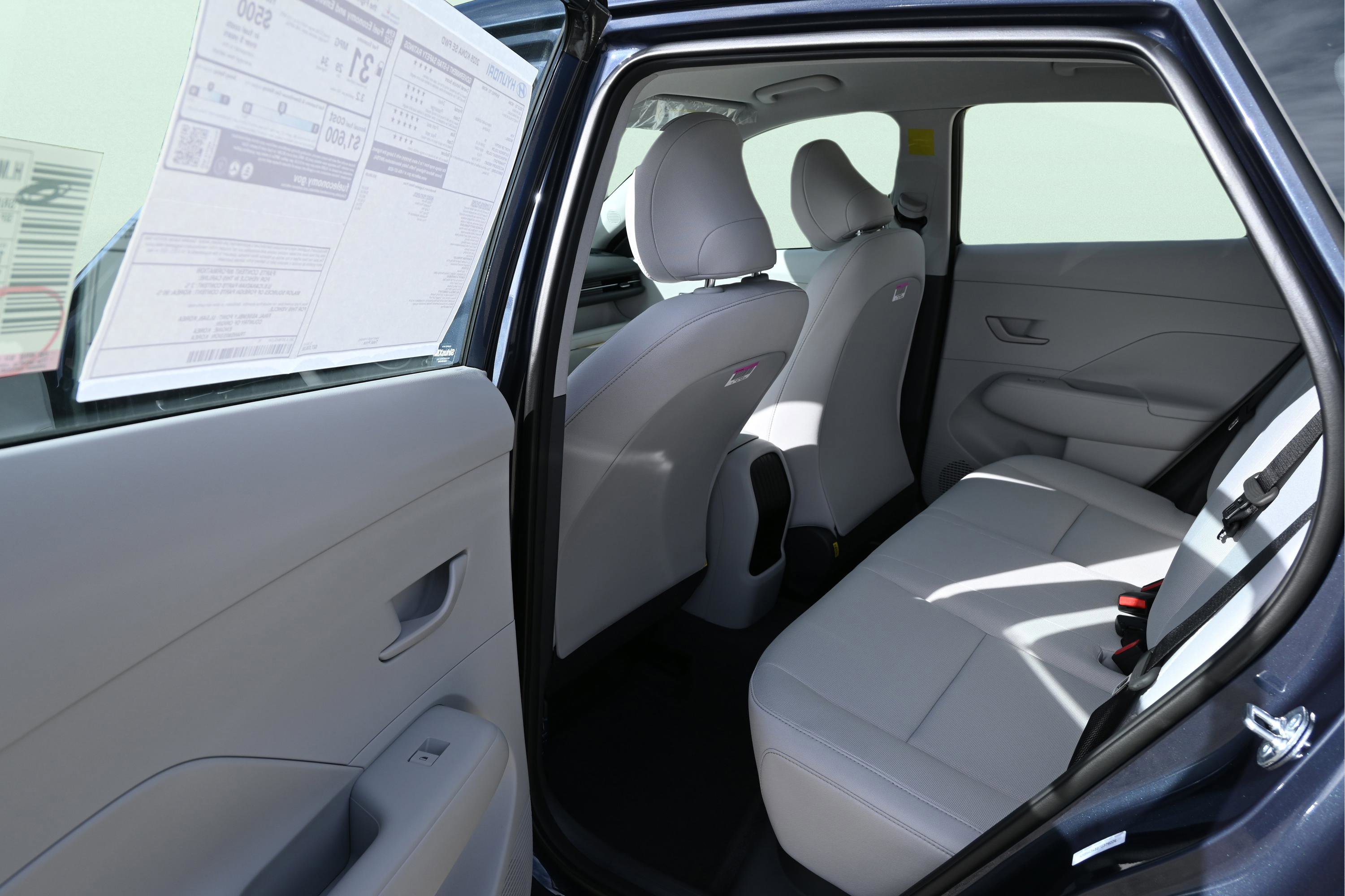 New 2026 Hyundai Kona SE image 11