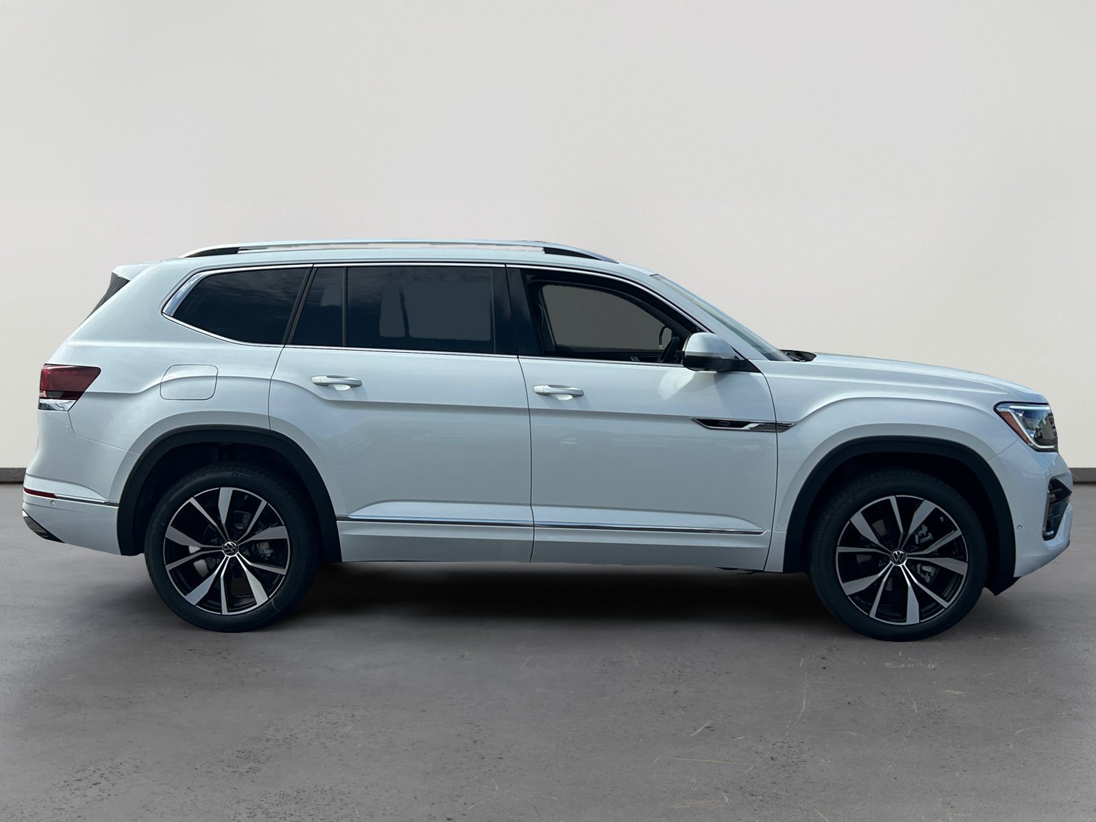 New 2026 Volkswagen Atlas SEL Premium R-Line AWD/4WD image 6