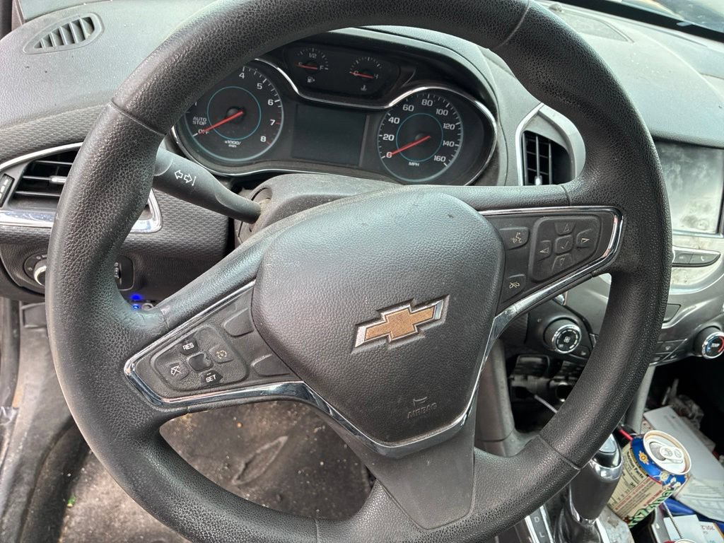 Used 2016 Chevrolet Cruze LT w/ Convenience Package FWD image 13