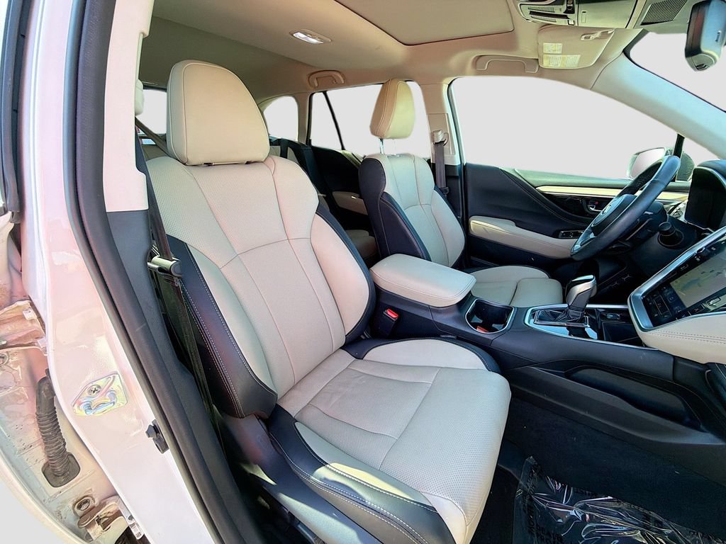Used 2023 Subaru Outback Limited XT AWD/4WD image 30
