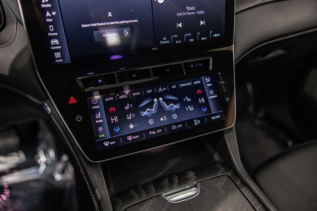 Used 2023 Maserati Grecale Modena image 28