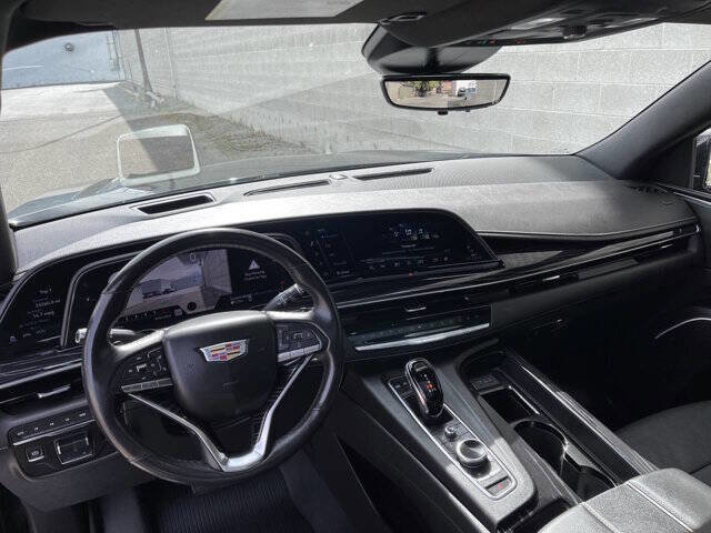 Used 2021 Cadillac Escalade Sport w/ Heavy-Duty Trailer Package AWD/4WD image 16