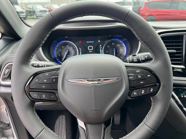 New 2026 Chrysler Pacifica Select w/ S Appearance Package FWD image 14
