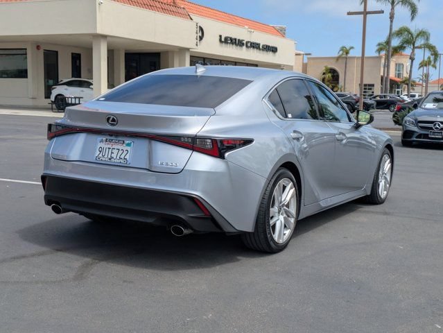 Used 2023 Lexus IS 300 w/ Comfort Package RWD image 5