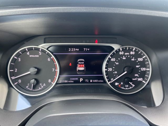 Used 2025 Nissan Rogue SV FWD image 19