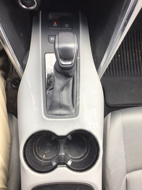 Used 2024 Toyota Venza LE image 11